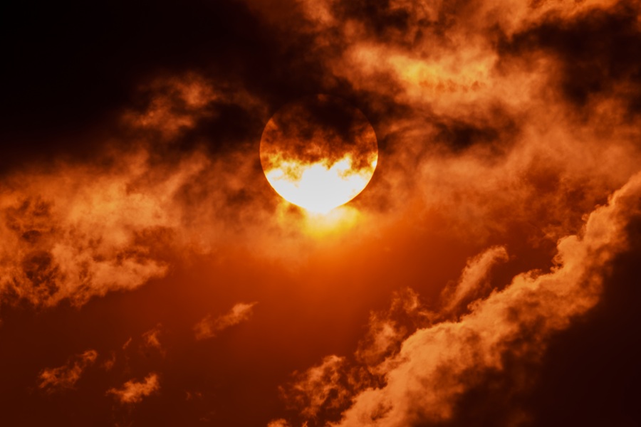 Successful Observation of Long-Term Variations in Venusian Atmospheric Temperature