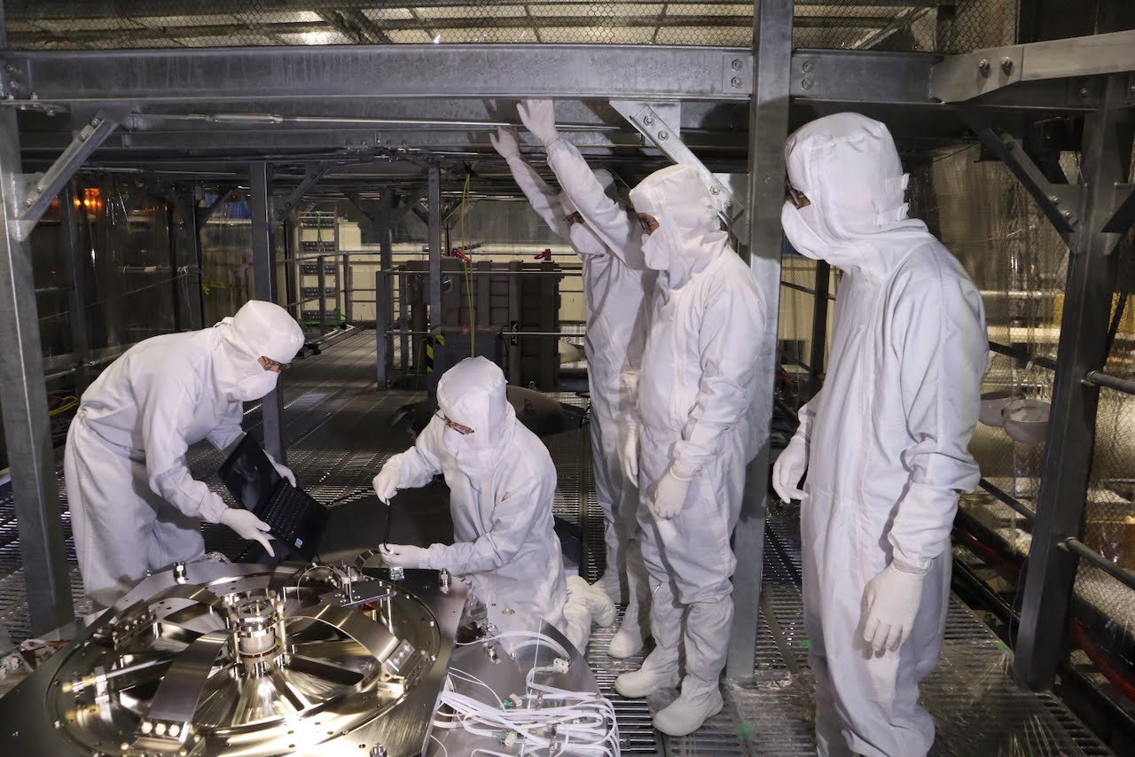 New windows on the universe and physics opened by high-frequency gravitational waves